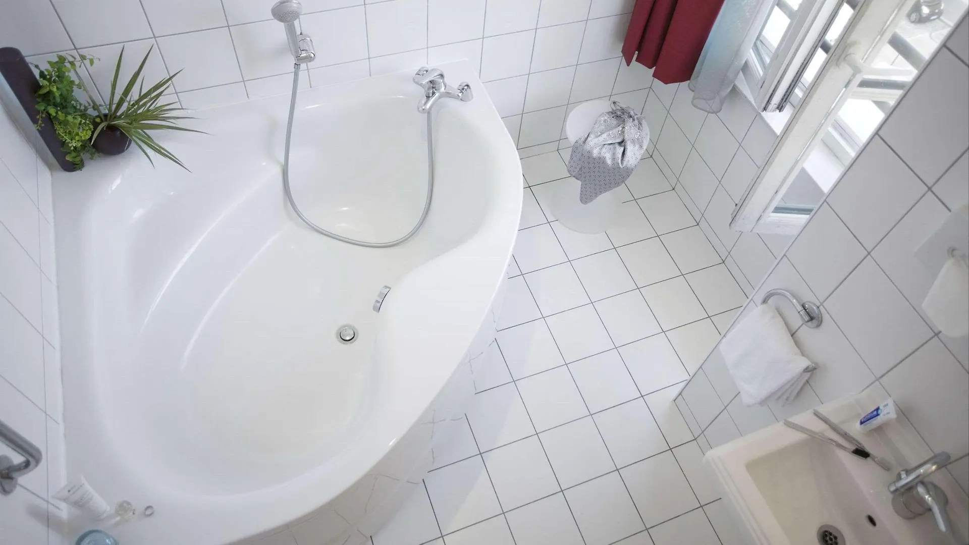 College Hotel Lyon 4*,