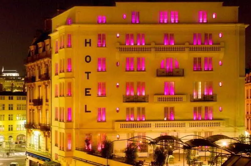 College Hotel Lyon 4*,