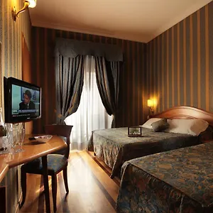 *** Hotel Hs 311 Italia