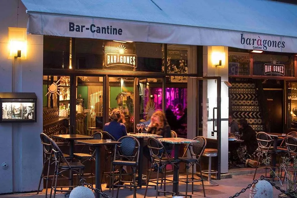****  College Hotel Lyon France